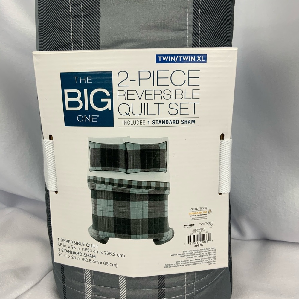 The Big One 2-Piece Reversible Quilt Set Twin